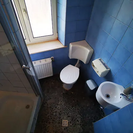 City Hostel Vandrarhem *