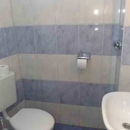 City Hostel Vandrarhem *