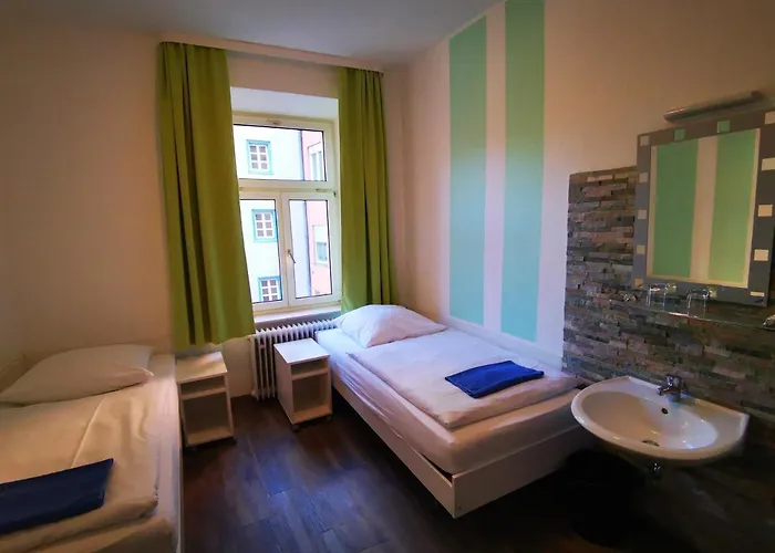 Hostel City Hostel *