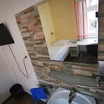 Hostel City Hostel *