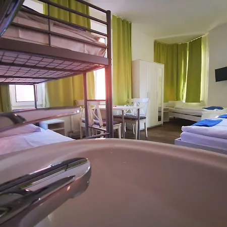 Hostel City Hostel *