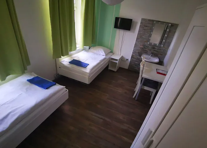 City Hostel Auberge de jeunesse *