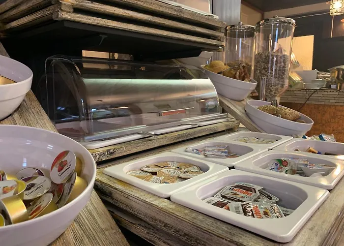 シティ ホステル